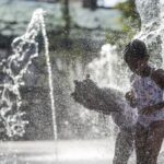 Polémica en Bélgica: un ministro recomienda piscina, cerveza y barbacoa para afrontar el calor