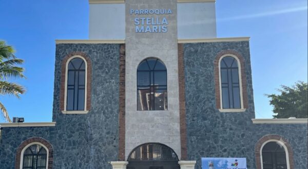 Fachada de La Diócesis Stella Maris. Fuente externa.