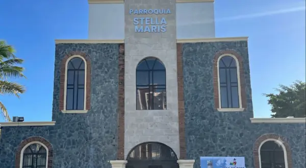 Fachada de La Diócesis Stella Maris. Fuente externa.