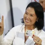 Fujimori se aleja de Sánchez y su ventaja supera los 18.000 votos al 98,59 % del escrutinio en Perú