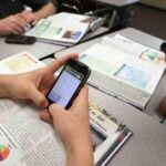 Educa respalda regulación de celulares en escuelas y destaca beneficios para el aprendizaje