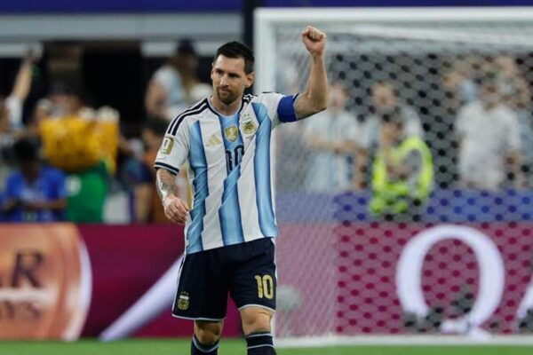 messi-golf