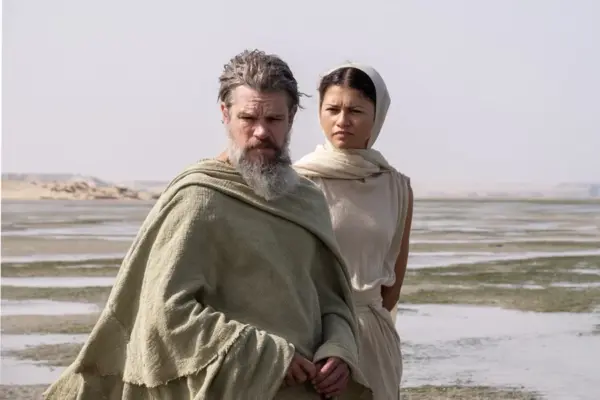 Fotograma de Matt Damon y Zendaya en La Odisea, que se estrena el próximo 17 de julio.