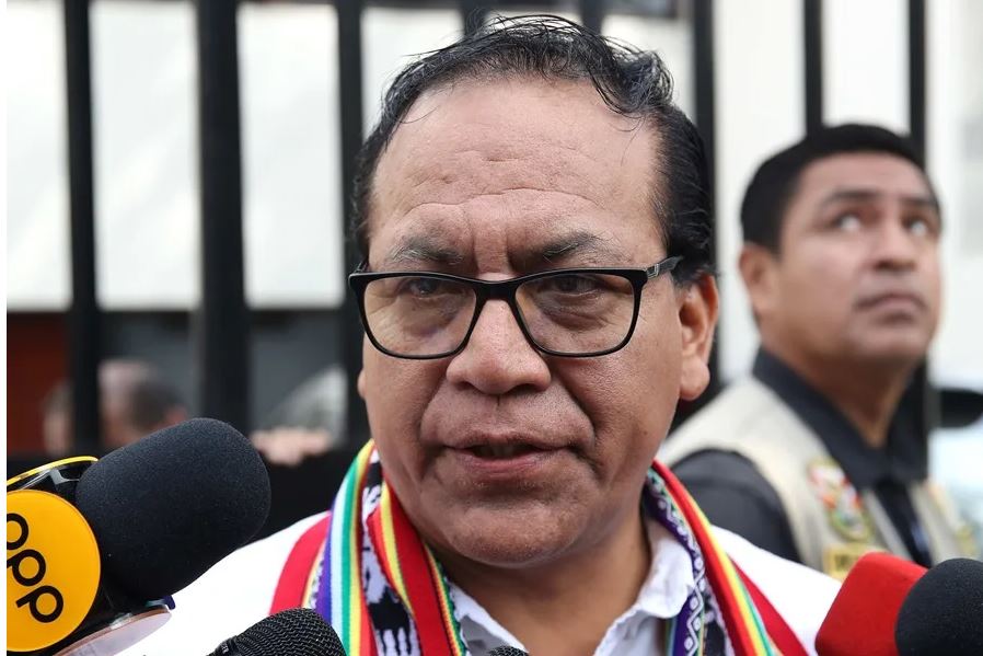 Elecciones en Perú: Fujimori mantiene una ventaja de 0,006 % sobre Sánchez con el 98,25 % de escrutinio