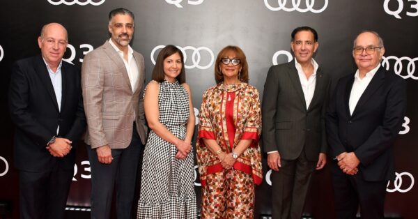 Enrique García, Alexander Gutiérrez, Carla Frías, Milagros Abreu, Jorge Asmar y George González.