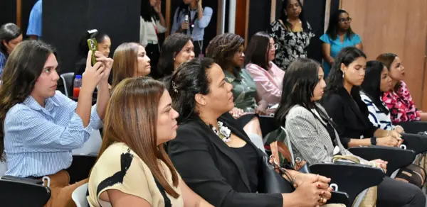 El llamado es claro: comunicar con ética, crear con propósito y liderar con sentido humano es una tarea urgente y necesaria.