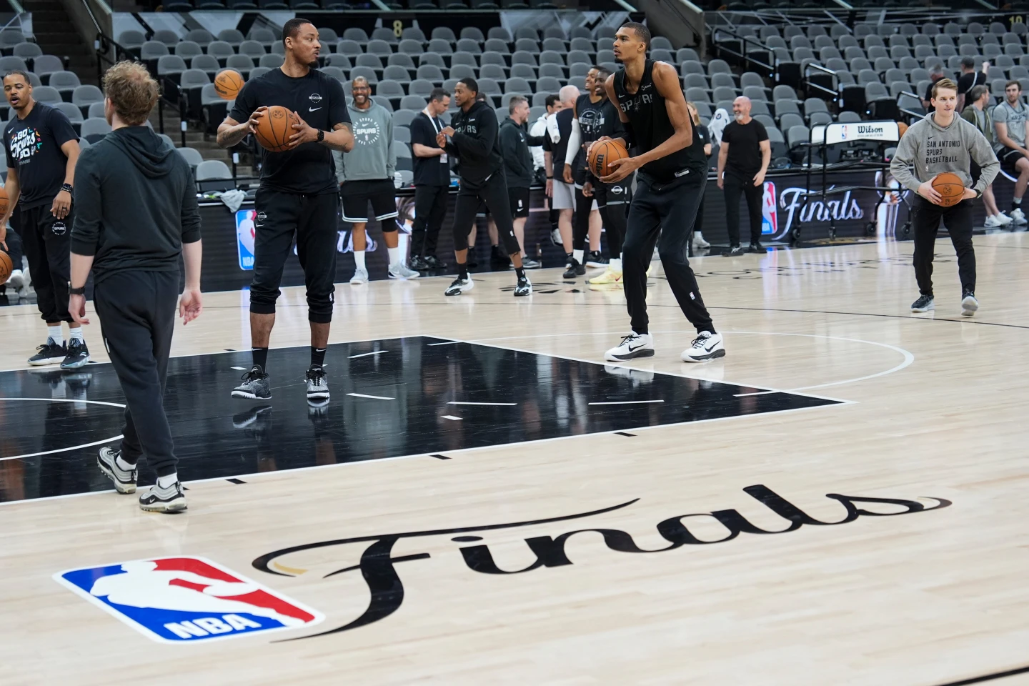 Finales de la NBA serán un mundo completamente nuevo para muchos jugadores de los Knicks y los Spurs