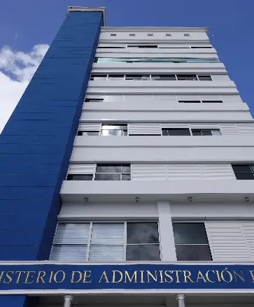 El Poder  Ejecutivo emitió el Decreto 384-26.