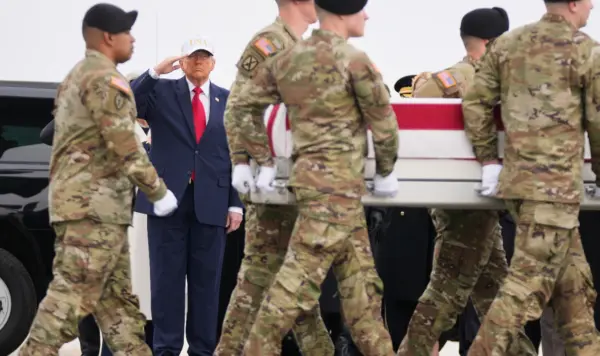 Los funerales en Estados Unidos, fruto de las bajas de la guerra, se hacen de forma discreta.