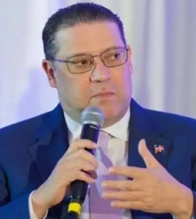 Eduardo Sanz Lovatón