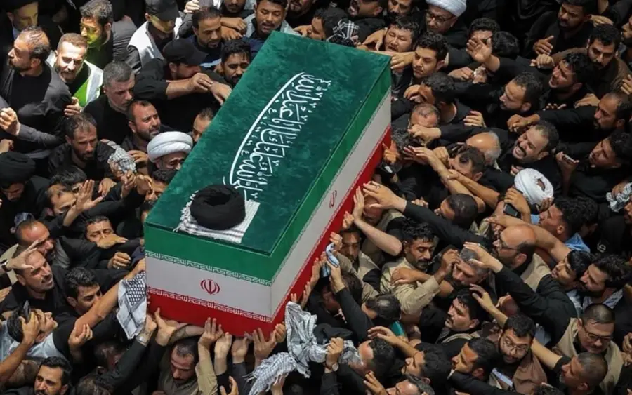 Más de 10 millones de personas participaron en el cortejo fúnebre de Jameneí en Irak.