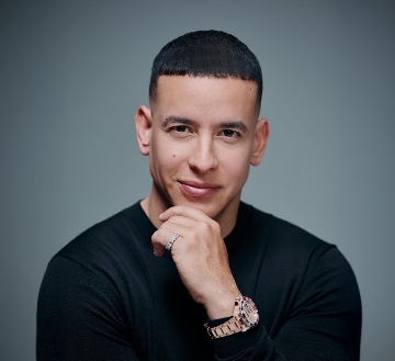 Daddy Yankee solicita una compensación .