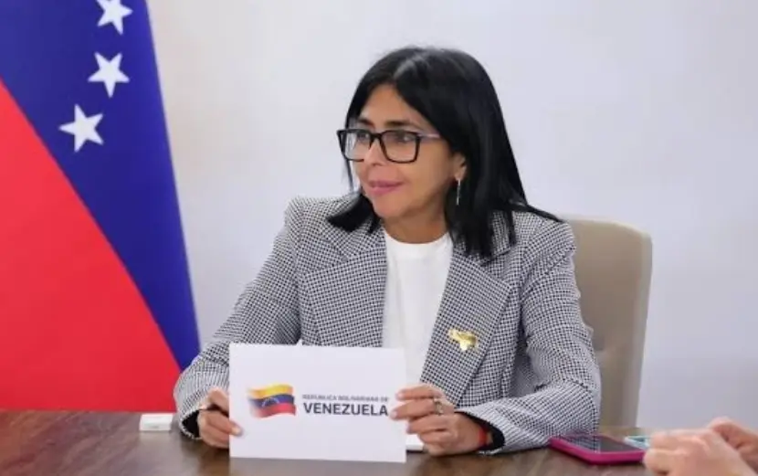 Delcy Rodríguez pactó la entrega  del petróleo venezolano.