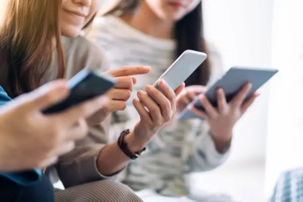 ¿Qué consumen localmente los dominicanos en las redes sociales?