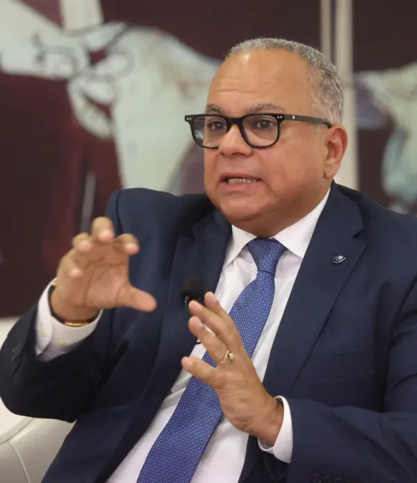 Moscoso Segarra no cre incremento penas sea solución en el país.   JOSé DE LEóN