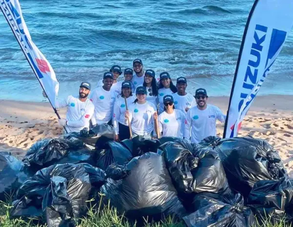 Voluntarios contribuyen  a la preservación de los ecosistemas marinos.
