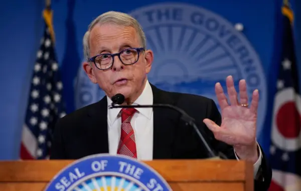 Mike Dewine está en contra de la deportación de 350 mil haitianos que viven en el país.