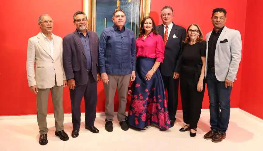 Amable López Meléndez, Carlos Andújar, Gamal Michelén, Nancy Tavárez de Báez, Fernando Báez, Mildred Canahuate y Luis Tejada.