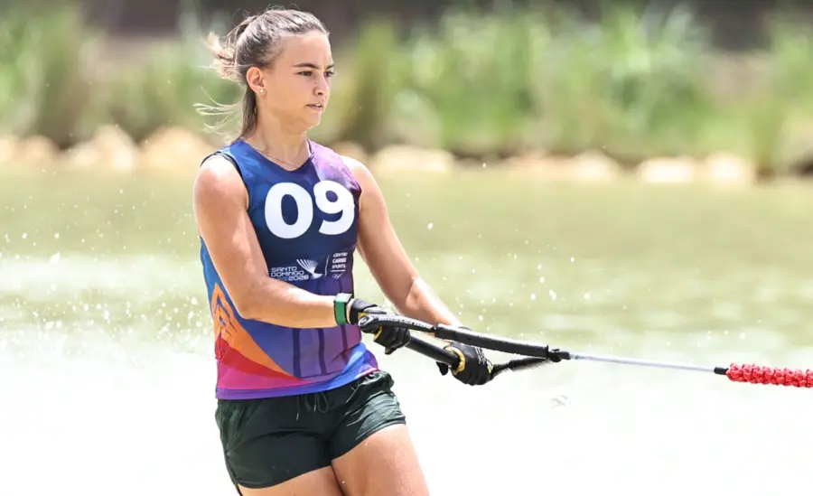Francesca Pigozzi otorgó ayer dos medallas de bronce al país en esquí náutico.