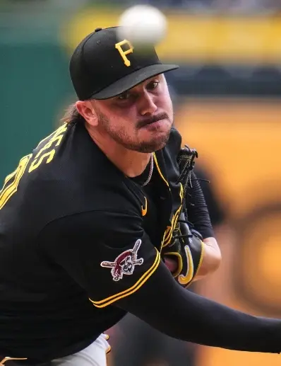 Paul Skenes, de los Piratas, es del equipo de negociadores.