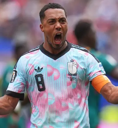 Youri Tielemans, autor del gol de la victoria de Bélgica.   ap