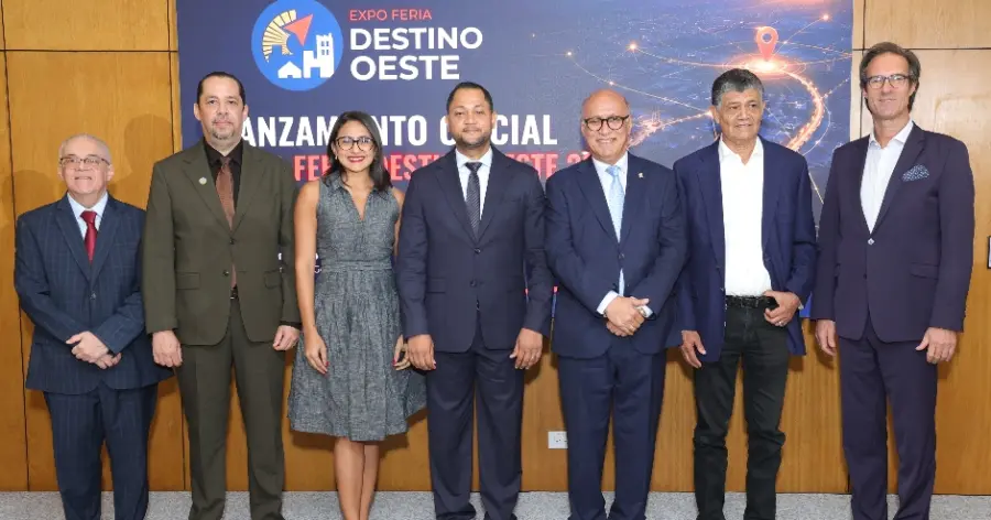 Armando Barrios, Edward Chupany, Jessica Calcagno, Leandro Mieses, Á	ngelo Viró, Francisco Peña y  Paulo Álvarez.