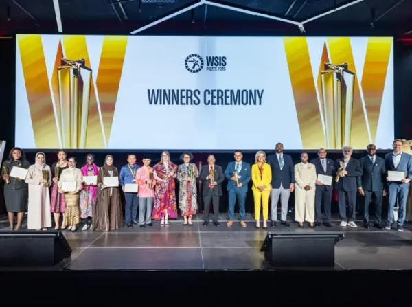 Ganadores durante  la ceremonia.