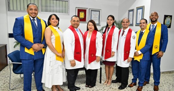 Los nuevos graduandos.