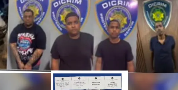 Los dos agentes fueron apresados en Santo Domingo Este con la droga, dinero en efectivo, armas de fuego y celulares.