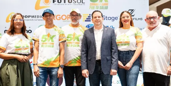Los ejecutivos de la fundación durante el evento.
