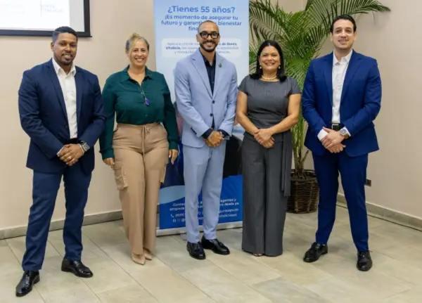 Ángel Cuevas, Yanirys Reyes Fernández, Juan Cuevas, Sonia Yanira Pérez  Peralta y Reynaldo Aquino.