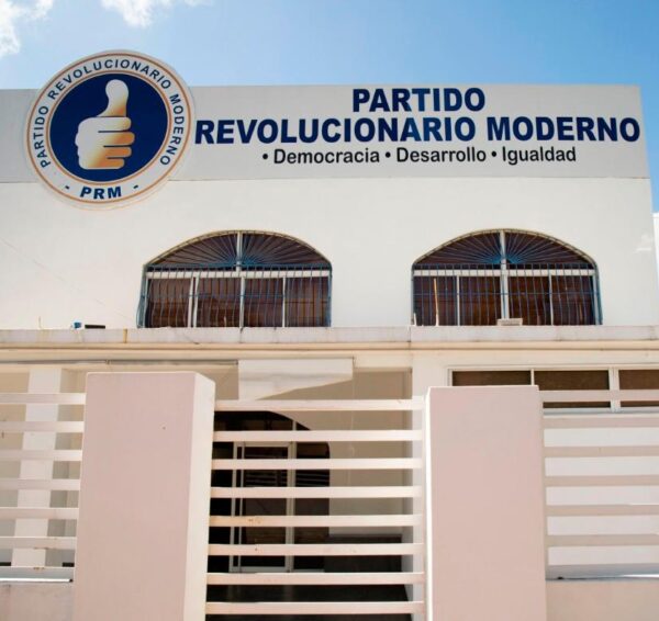 El tablero interno del PRM cambia de cara a las elecciones.