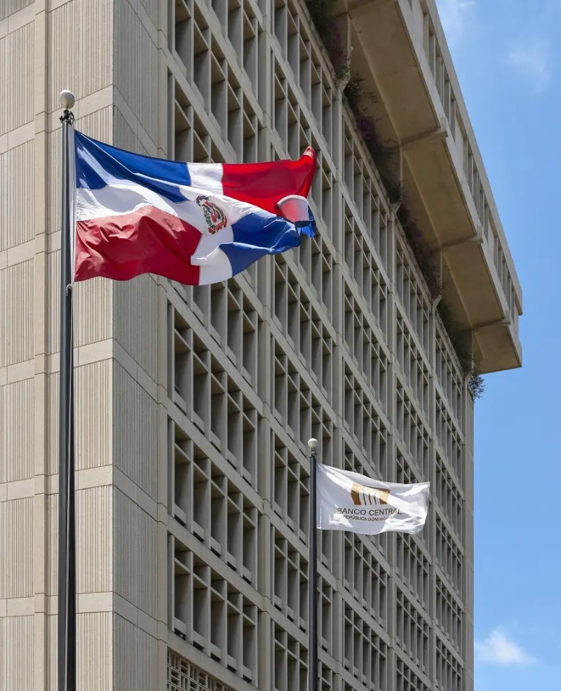 República Dominicana mantiene su tasa de política monetaria en el 5,25 % anual