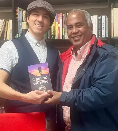 El escritor dominicano ha publicado varios libros.