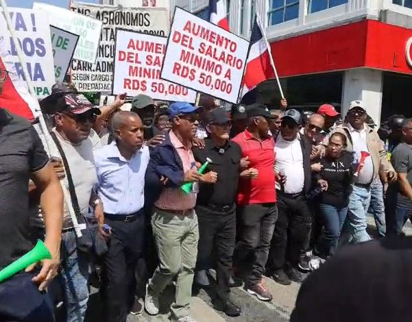 ANPA realiza protesta en Parque Independencia.jpg