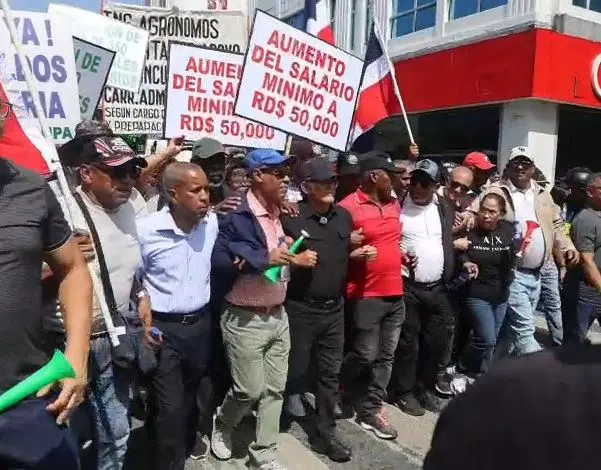 ANPA realiza protesta en Parque Independencia.jpg