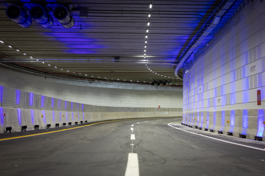 Presidente Abinader inaugura túnel de la Plaza de la Bandera para agilizar el tránsito hacia el Sur