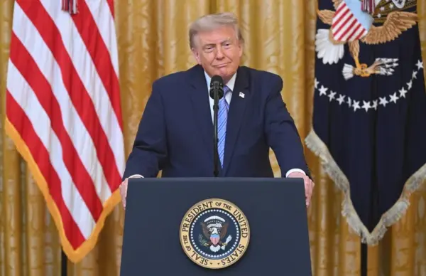 Fotografía del presidente de Estados Unidos, Donald Trump, durante su discurso a la nación del jueves por la noche, en la Casa Blanca, en Washington (EE.UU.).