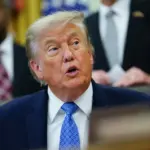 Trump defiende sus millonarias ganancias: "No hago nada relacionado con mis negocios"