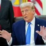 Trump asegura que el estrecho de Ormuz está abierto al tráfico