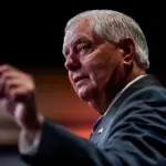 Fallece el senador estadounidense Lindsey Graham tras sufrir un desgarro de una arteria