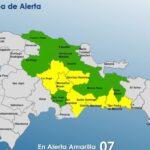 COE mantiene15 provincias bajo alerta por por fuertes lluvias de vaguada