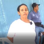 "Nos llevan presos como delincuentes": el clamor de una mujer que vende semillas en la calle para sustentar a sus cuatro hijos