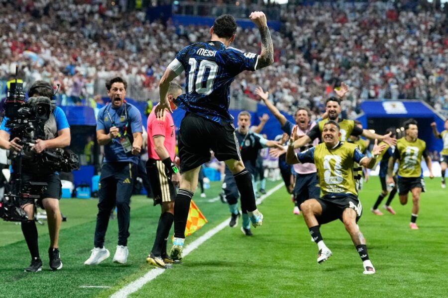 APTOPIX Argentina England WCup Soccer