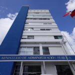 Gobierno emite decreto para que instituciones crucen información y reduzcan la burocracia