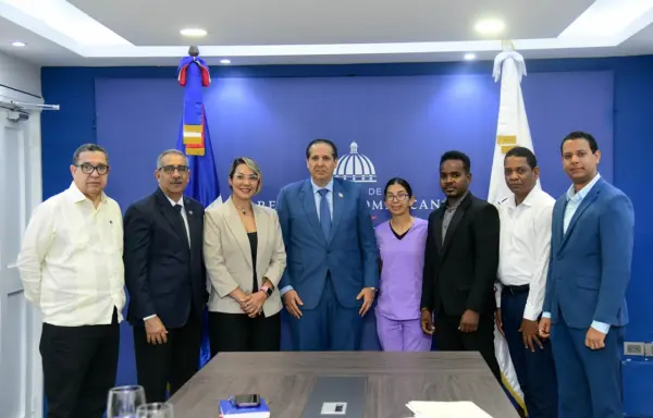 Ministro informó que se logró establecer un mecanismo que permitirá asegurar la disponibilidad del medicamento para los niños con atrofia muscular.