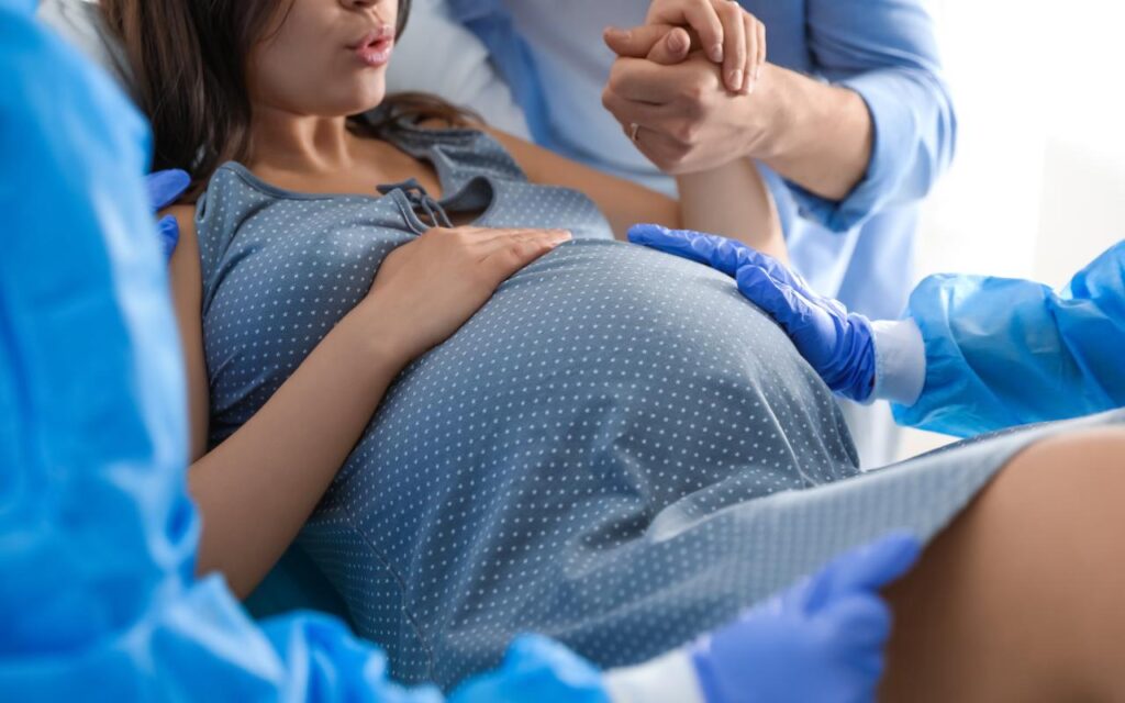 Entre protocolos y quirófanos: 68% de los nacimientos en República Dominicana son por cesárea