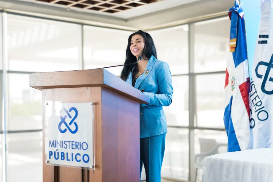 Yeni Berenice Reynoso, procuradora general de la República.