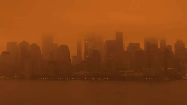 Humo de incendios forestales de Canadá arropa área triestatal
