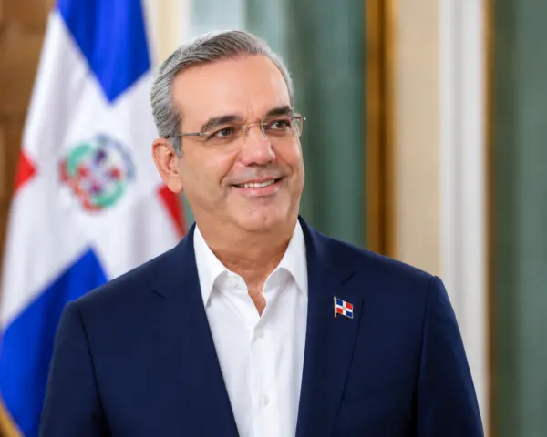 Presidente Abinader-Regalos-Cumpleaños